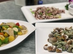 -谊荣海鲜大牌档(石湖店)