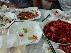 -美芳酒家(湖西路菜场店)