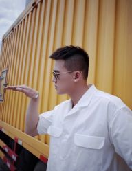 -SUNLON秀隆时尚烫染定制沙龙