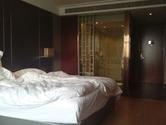 android_upload_pic-武汉光谷广场杨家湾地铁站怡程酒店