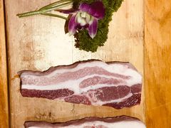 -唯成•韩国炭火烤肉 유성고기