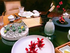 山楂卷鹅肝酱-杭州滨江银泰喜来登·采悦轩中餐厅
