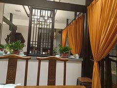 -二分八云雁阁(长治路店)