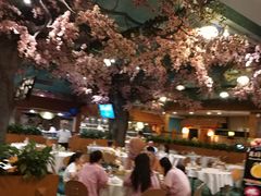-嘉年华会水疗会(大剧院站E出口店)