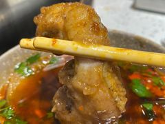 -肖肖酸萝卜鱼火锅(总店)