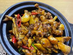 三杯牛蛙-台北楚楚园馅饼粥(虹桥南丰城店)