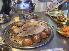 -哈哈碳都·牛肋条无限自助烤肉(台江万达店)
