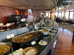 自助取餐区-汇泉王朝大饭店-旋转餐厅(南海路店)