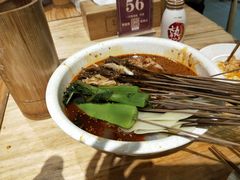 -嘉州叶婆婆钵钵鸡(建设路店)