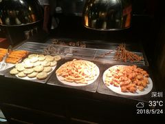 -领鲜活海鲜榴莲自助火锅(东门店)