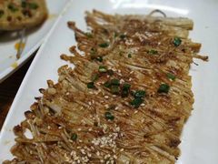 -老街烧烤(华中农业大学梧桐路步行街店)