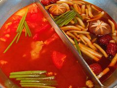 -湊湊火锅·茶憩(新中关购物中心店)
