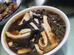 羊血豆腐冒饸饹-独秀小吃(蓝田店)