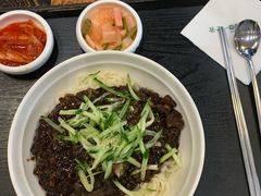 -本粥&拌饭cafe(欧亚新生活店)