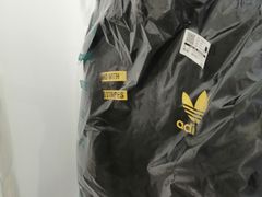 -福奈特洗衣·洗鞋·奢侈品护理 (闵行龙湖天街店)