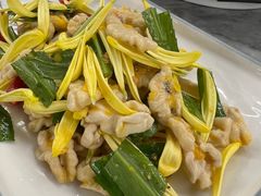 -蔼若春.传承三十年云南菜(金碧公园店)