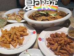 黄米烙-小船渔村•大连菜•大连焖鱼(明泽街店)