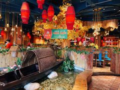 大堂-老滇山寨•云南特色菜•地方菜•民族风情歌舞表演(金碧店)