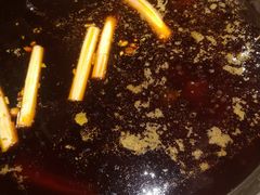 -肖肖酸萝卜鱼火锅(总店)