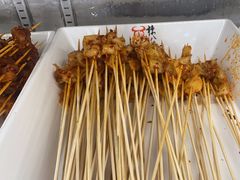 -辣八香新疆孜然串烤火锅(环球港店)