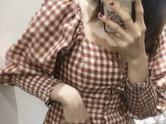 -URBAN REVIVO(济南领秀城贵和购物中心店)