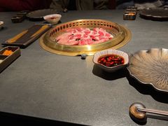 -铭牛烧肉·和牛海鲜自助(高新月牙湖店)