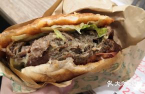 Fengqing Grilled Burger