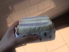 -沁屋面包店(人民东路店)
