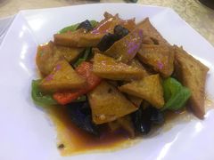 -维吾尔餐厅(宜山路店)