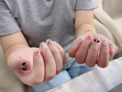 -UGIRL有个美甲