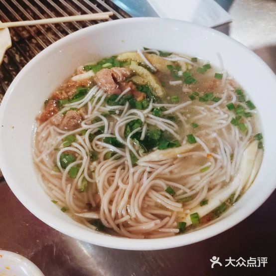 建水人家草芽米线烧烤