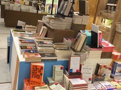 -诚品(信义店)