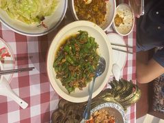 辣椒炒肉-湘当爱·鲜煮现炒(松岗立业路店)
