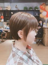 -PE SALON