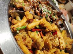 -小鱼小牛·鱼牛干锅·脆鱼火锅(世欧广场店)