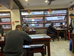 -长人馄饨铺(解放街店)