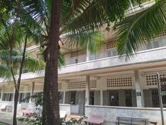 -吐斯廉屠杀博物馆