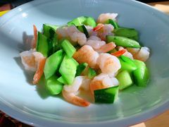 -渝信川菜 · 川味家常菜(财富购物中心店)