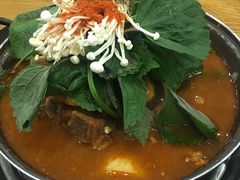 -喇喇排骨火锅·传统韩式脊骨汤(望京西园总店)