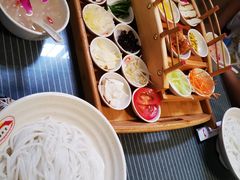-双桥园·云南过桥米线(古城南门店)