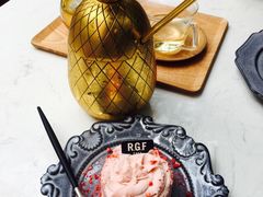 -RGF(巨鹿路店)