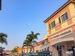 -佛罗伦萨小镇广佛名品奥特莱斯(疏港路店)