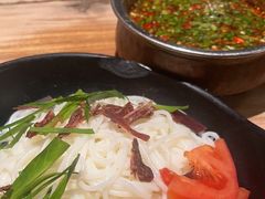 -缘生态云南菜·野生菌庭院餐厅(华侨城店)