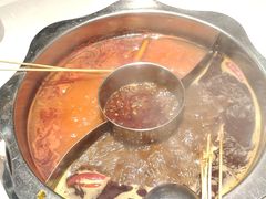 -佰人王串串香火锅(洋珠巷店)