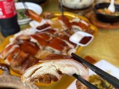 -大石鼓山庄·珠海第一烧猪