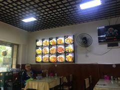 -正宗兰州王师傅麻辣牛肉面(学院新城店)