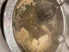 -乡土黄·鲜牛肉火锅·小龙虾(兴业街店)