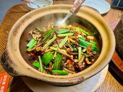 砂煲啫鲜菇-馋嘴猫北京食堂·烤鸭·宵夜(亚运村店)