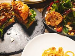 -HIGH FIVE哈福手工汉堡(桂林路店)