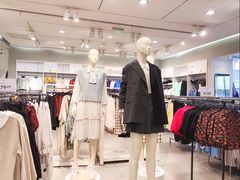 -H&M(鹏欣水游城店)